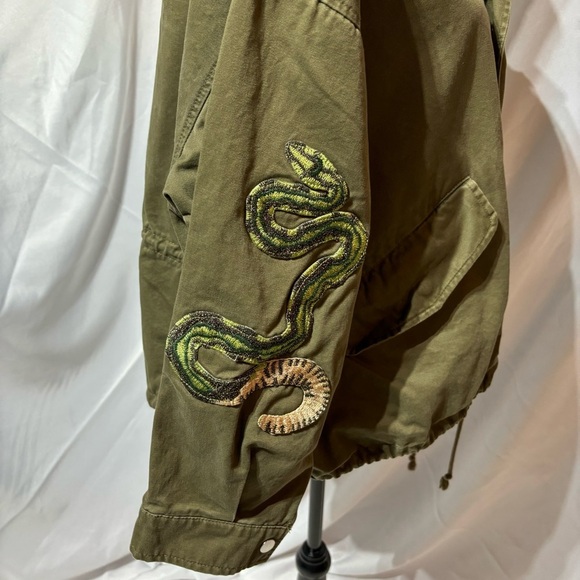 H&M Women's Olive Embroidered Patch Utility Jacket Size M - Picture 8 of 15